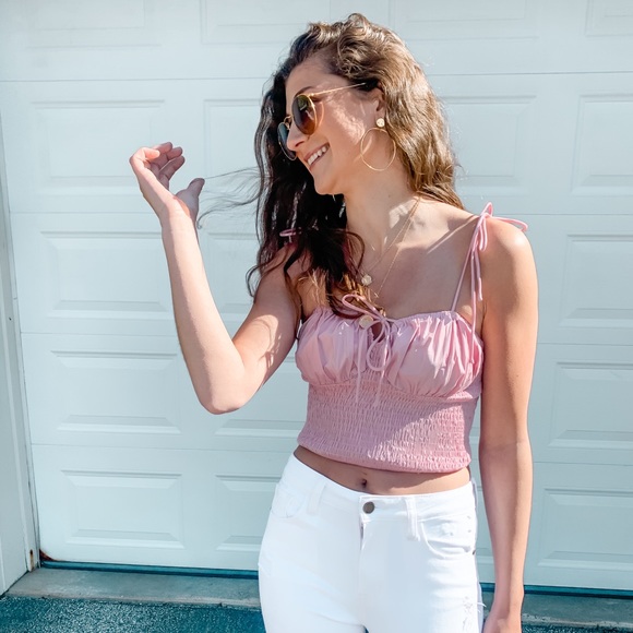 Meet your Posher, Lexi - Picture 1 of 2